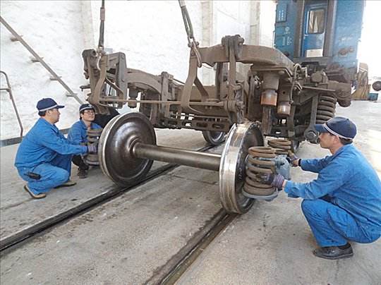鐵道車輛運(yùn)用與檢修專業(yè)可以從事什么工作？