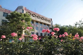 石家莊新鐵軌道交通學(xué)校收費(fèi)標(biāo)準(zhǔn)