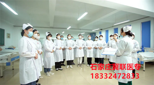 初中學(xué)醫(yī)護(hù)專業(yè)上3+3好還是3+2好？