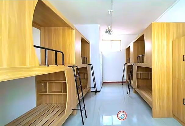 石家莊新鐵職業(yè)高級中學(xué)宿舍圖片