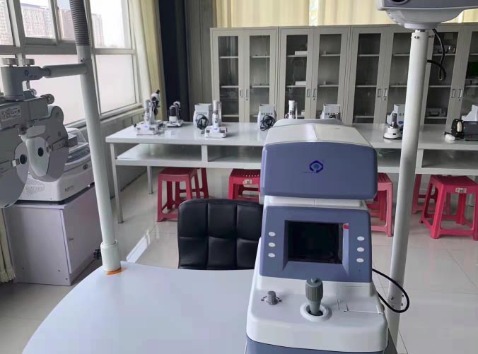 在石家莊天使護(hù)士學(xué)校學(xué)習(xí)眼視光專業(yè)畢業(yè)后可以從事哪些工作？能考什么證書？